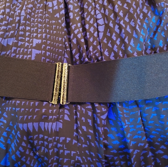 BCBGMaxAzria Mini Dress Size Medium - Picture 3 of 5